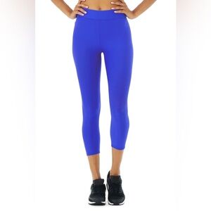 NWT Alo Airlift High-Waist Conceal-Zip Capri in Alo Blue, Size S